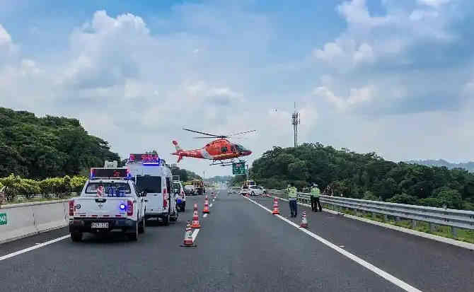 伊州区高速公路汽车救援案例